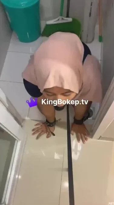 Abg Viral Lagi Yandek Jepang Tante Mawarni Ritual Ngepel Lantai Telanj4ng Bodynya Punel Bobanya Gelantong Kewer Kewer Indonesia Viral 2026 Terbaru Lagi Viral
